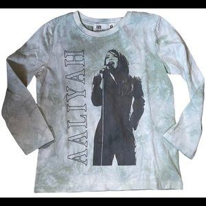 AALIYAH girls size 4 long sleeves T-Shirt